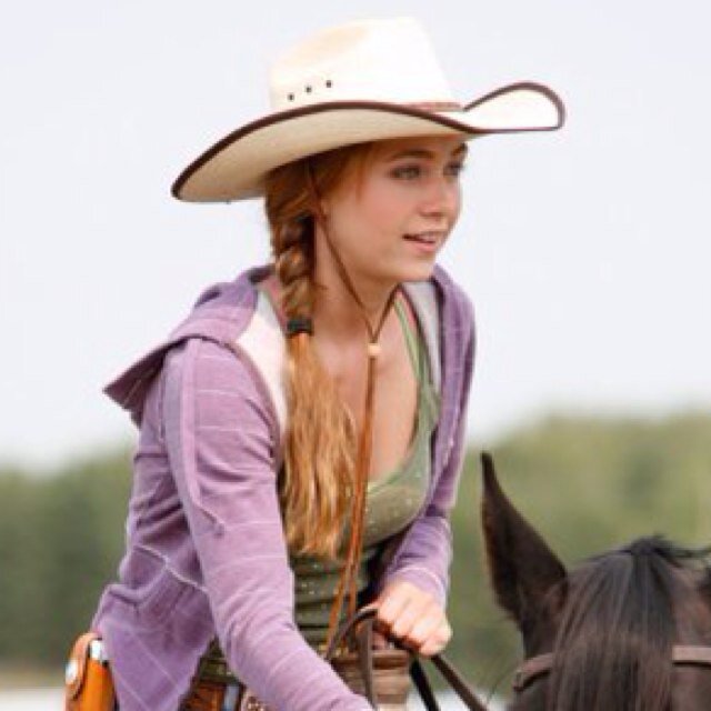Hey, i'm Amy Fleming, Im 100% cowgirl, I love my horse Spartan, Engaged to @VampDaniel I love him so much I honestly don't know what I'd do without him