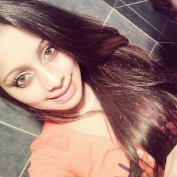 - Eu tte amo , me ama devolta ?  !.*  ;33    Se você gosta, demonstre antes que seja tarde.    VALORIZA OU SE FICA SEM ((:*