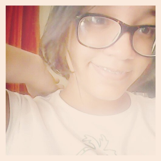 Holaaaa !! Welcome to my world / Directioner and K-poper bitches!! Okno /YOLO/ DREAMER/ lovee GOD/living the lifeee   *O*-.- ._.// ~O~