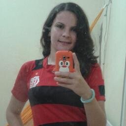 Pessoas passam, param, marcam, te esquecem e vão embora. Deus entra, restaura, fica e transforma e, nunca te Abandona !