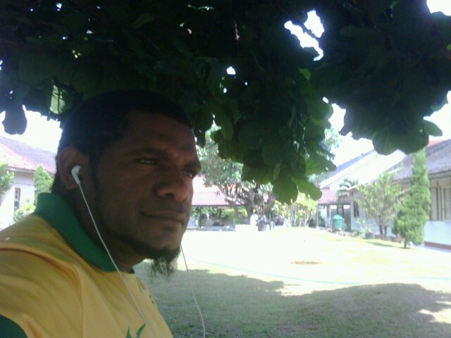 martinu37476443's profile picture. 