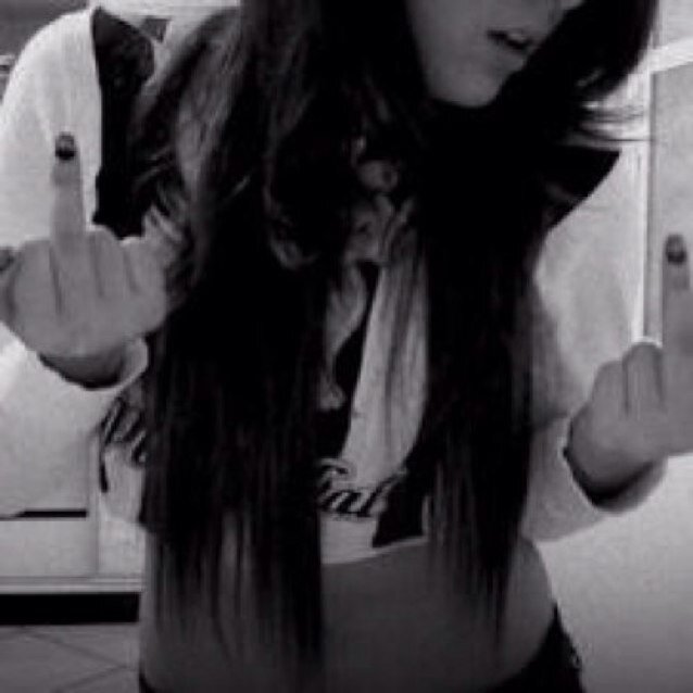 Brunette Biatch | 17