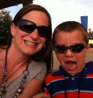 Proud mommy of 2 boys, wife, fourth grade educator, and 24/7 science teacher!