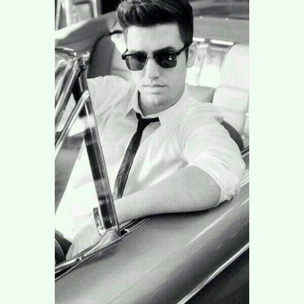 Soy una tipa que ama big time rush,le fasina la musica y siempre sonríe a pesar de la sircunstancia..rusher!...