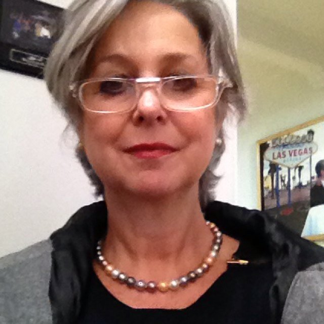 vbibliowicz's profile picture. Viajera empedernida, periodista independiente, fotógrafa, chef, sommelier, publica en revistas de viaje, estilo de vida y gastronomía. Columnista.