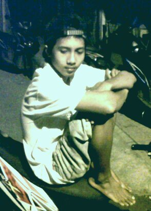 SastraDesu's profile picture. Single