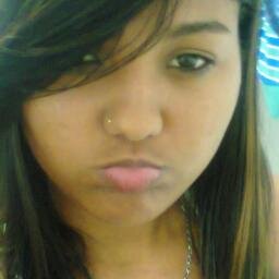 -* Seja miinha Inimiiga maais nn finja seer minha amiga ' nn suportto falsiidade #TáLigada nn éer :} '