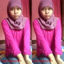 FiiFitry's profile picture. Good girl