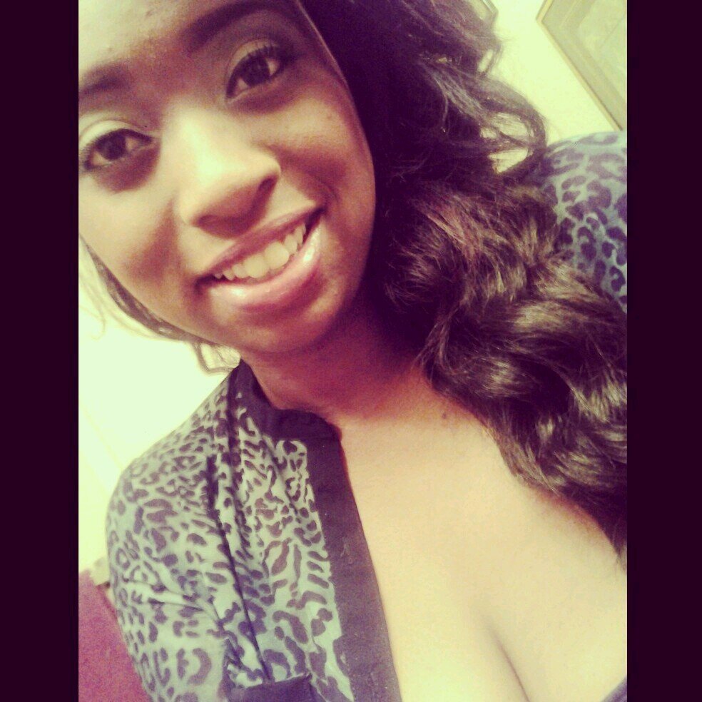 Shade of classy with a slight undertone of BAD bitch || Cosmetologists || #TurnDownForWhaat || IG: TierraLeeann  || ✞ ||
