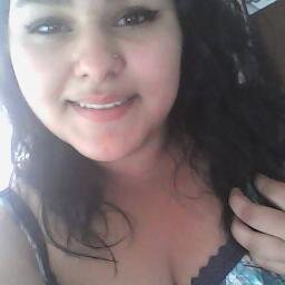 The names Ash and ima 90's baby. Follow me if you know me, or if not,.. get to know me!(: kaaaay? ok!(: Well ttyl.