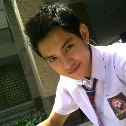 GO Follow @IrfanTebe, @Irfan_Tebe, @TebeLovers yang gak Follow gak KECE :P