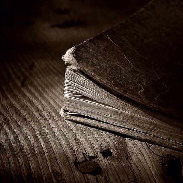 حساب متخصص في نشر الأحاديث الصحيحة ، صحيح الأدب = من كتاب ( صحيح الأدب المفرد ) للألباني ،  سلسلة ص أو س. ص= من كتاب ( سلسلة الأحاديث الصحيحة ) للألباني