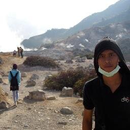 dr_dhipra's profile picture. PGSD 2011 Universitas Sarjanawiyata TamanSiswa Yogyakarta --
she is mine : @kafinda :)