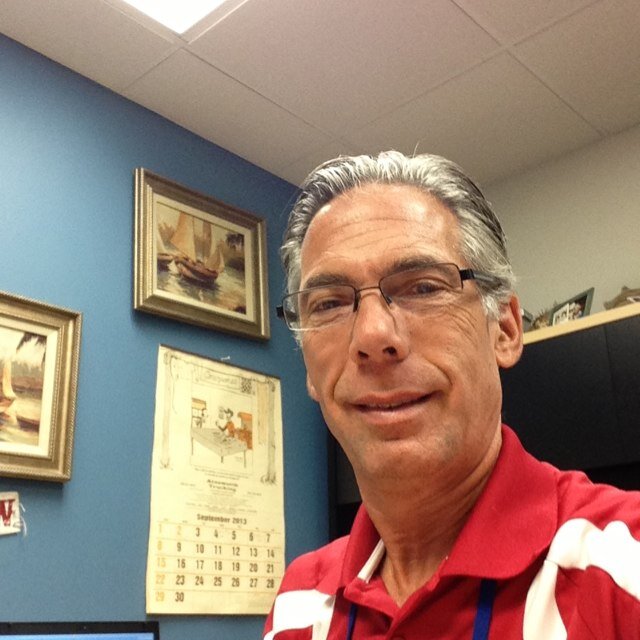 heinze13's profile picture. 