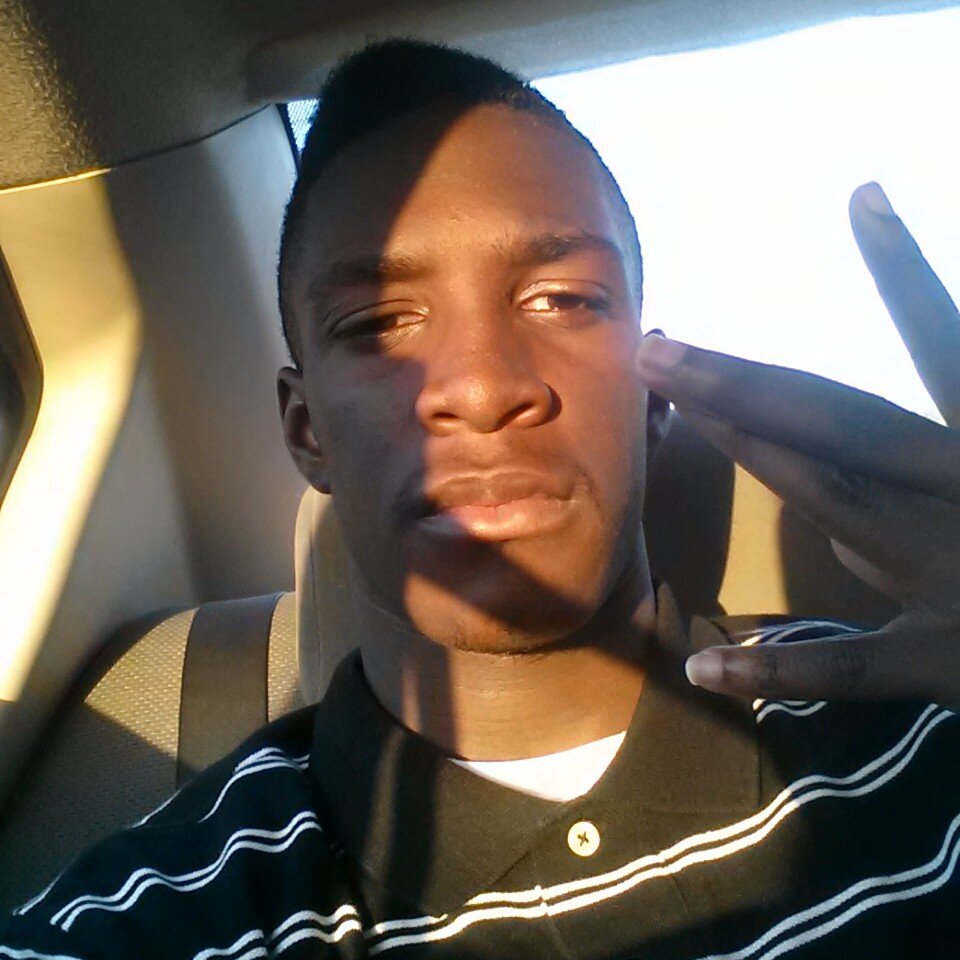 Ima real ass nigga unless yhu fuck with da FTB/F.O.E GANG RIP big bro td