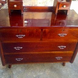WE ARE A GROUP OF PERSONNELS WHO ARE SPECIFICALLY SPECIALIZED IN FURNITURE REFURBISHING AND DO GOOD QUALITY WORK.
