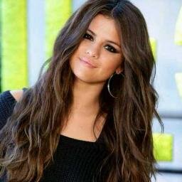 aIwayszayn's profile picture. Tinha que ser fã dos 5 gays e da selesma chupa - fama