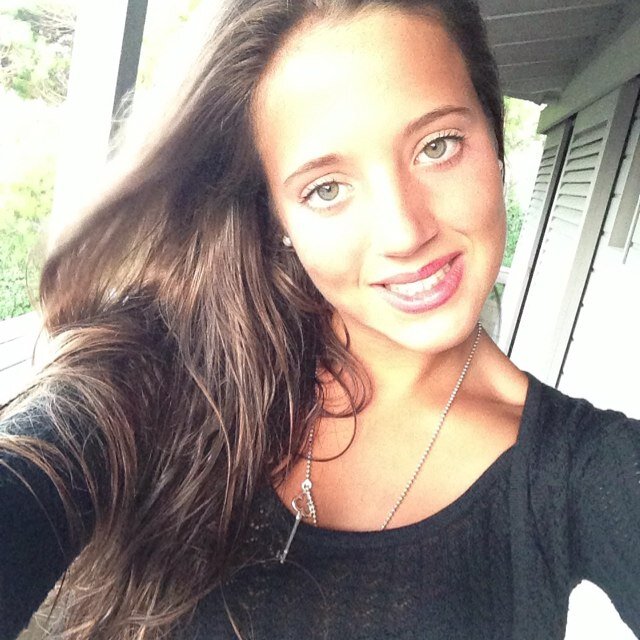 florette1996's profile picture. 