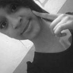 O meu sorriso, nao e de felicidade,ou falcidade mais
siim pra
mostra que eu souu forte