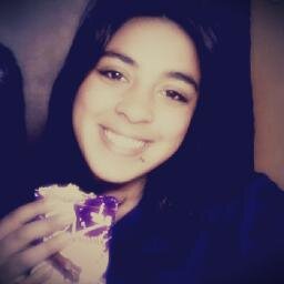Tu Prima @IvaaAlmadaa Te Quiere Mucho ツ