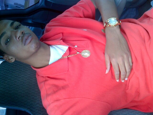 I know how yall feel is this nigga really real, whats understood ain't gatta be said you niggas know the deal.