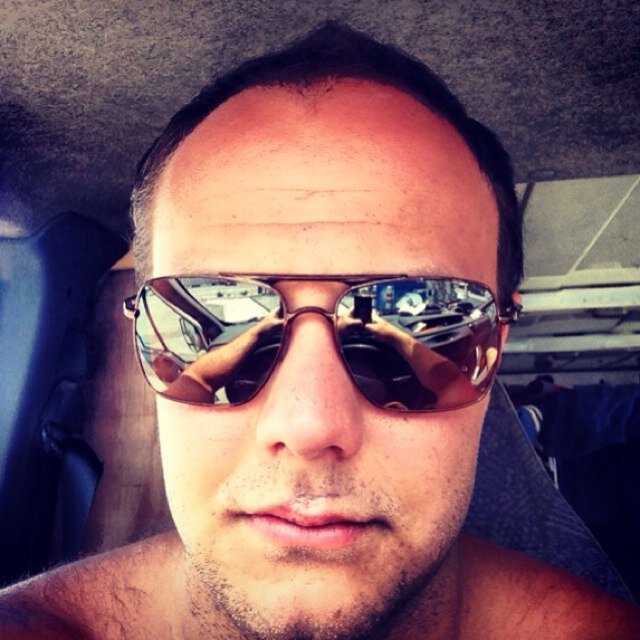 Student, 21. Love anything with an engine in it, speed keeps me sharp and keeps me happy. Pyromaniac for life!