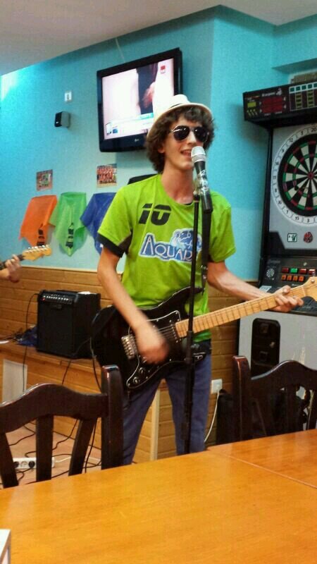 miki_vistes's profile picture. 