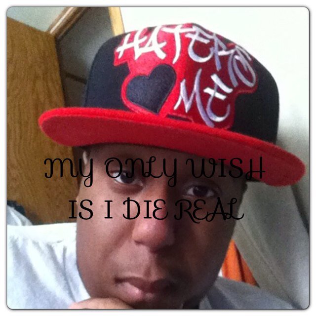 C/o 2K13 good sense of humor,love to have fun,& talkin to friends