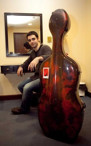 santiago_cello's profile picture. Músico