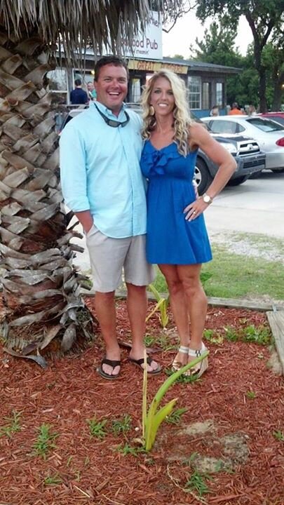 Married to my best friend- Brad who happens to be an awesome father. I'm a Christ lovin beach bum, avid runner & Crossfitter!
