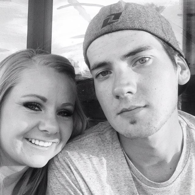 twotwoL's profile picture. 