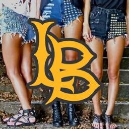 We love Legs, Short Shorts, and Big Butts!