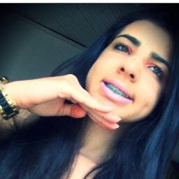 rafaelabugatii's profile picture. - Saai du pé morre pra láa ;) '