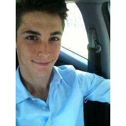 Bassist for @Polyphia || 19 || Self Betterment || Star Wars enthusiast || Instagram: @claygober