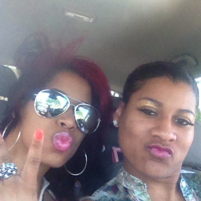 im who u not wht u wanna b n who u cant stand to b around im me..a mother daughter sister with high goals n ambitions im about tht life✌