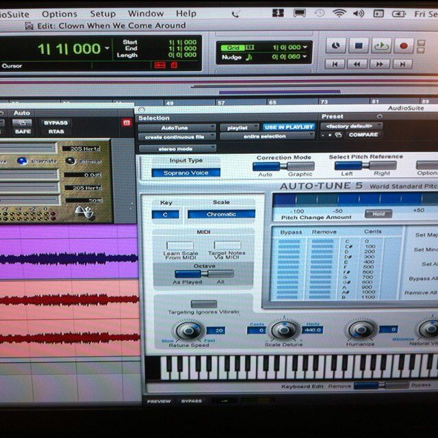 mixingprobrown's profile picture. 