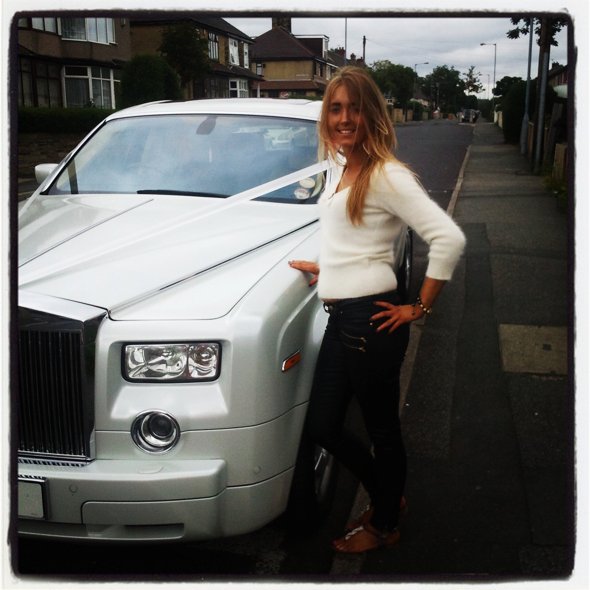 I Love dancing,singing love my beautiful babies #workatbradfordcityfootball #bcfc #teamdorzi