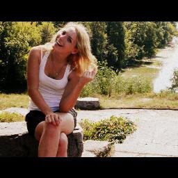 I am just a hopless romantic with a dyrty mind.
