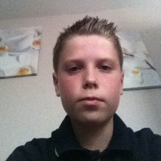 Please follow I follow back xxx;)