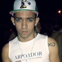 Esse e o Menino Que as Meninas Gostam....( Gostosin )