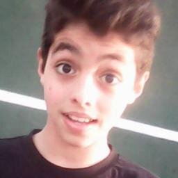 soffy cuadra me ama y soy de ella , ella gobierna mi mundo y no me compate