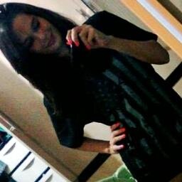 Oi? ahuehaue, eu sou uma idiota, flw, bjs se cuida.