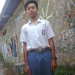 ikbal orang yang penyayang baik ganteng setia saetik