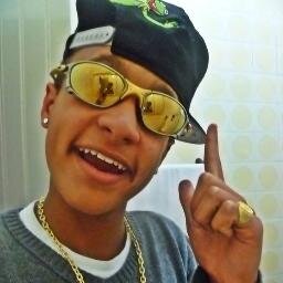 Ousado, Feliz e Filho de Deus... Patrocionado pela fé do amor ;;
http://t.co/7OUI57IkjG
