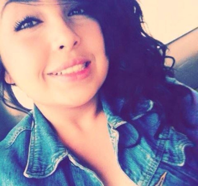 rosaestrada71's profile picture. 