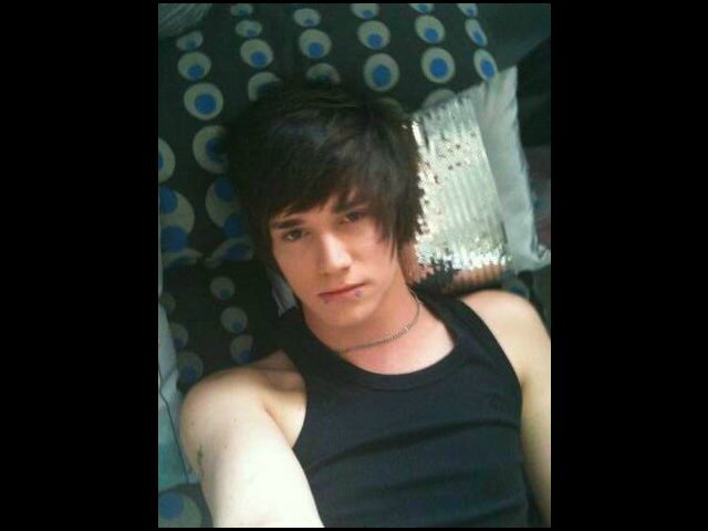 Me? I'm Alex call like that , I love around the world like Paris n Europa someday I will meet my bubie richie in Indonesia