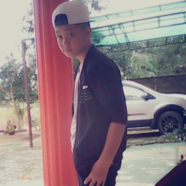 I'm yozi, 12 (*) insatgram : yozyoktaviary (*) facebook : yozi octaviary tarmizi (*) my favorite artist : @justinbieber (*) I'm boy belieber (*)