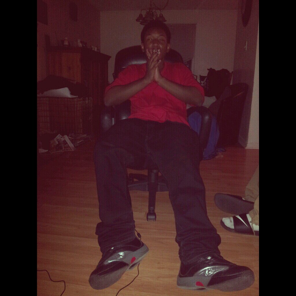 Real mfs get treated like family around here . Its hectic over everything bitch #HANN !