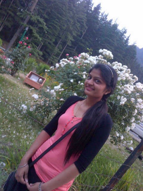 like to be myself... other opinions doesnt bother me... fun loving person... love making frnds....happy to be me.. ::))!!
