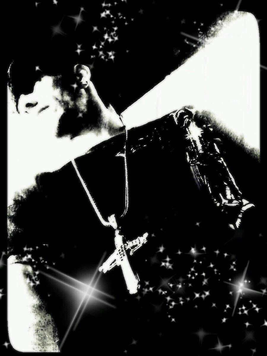 Artist/Entrepreneur. Founder & Co CEO of gSo ENT